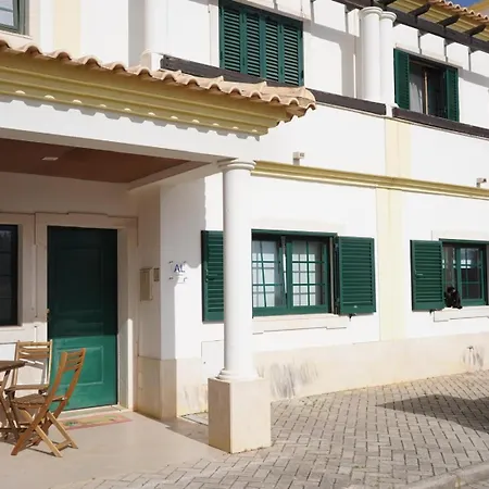 Casa Santos Сasa de vacaciones Albufeira